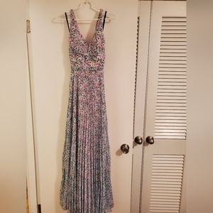 Gorgeous dress (buy one get one free)